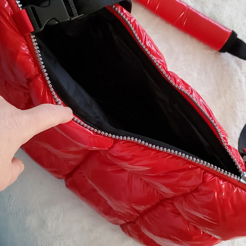 🎒iSkin Summit Quilted Laptop Sleeve 🎒 - Picture 2 of 5